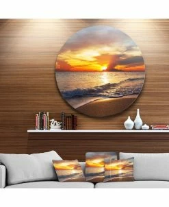 Design Art Art 'Yellow Sunset Over Gloomy Beach' Beach Metal Circle Wall Art - 36 X 36