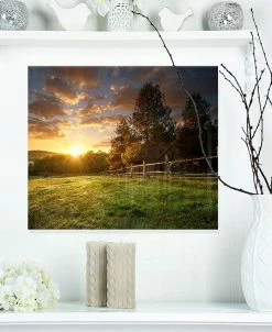 Design Art Art 'Fenced Ranch At Sunrise' Landscape Metal Wall Art - 20 X 12